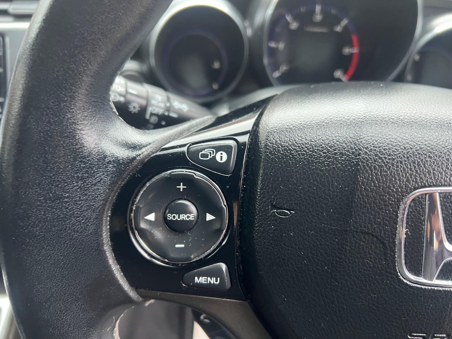 Used Honda Civic 2016 for sale - 77401235: Photo 20