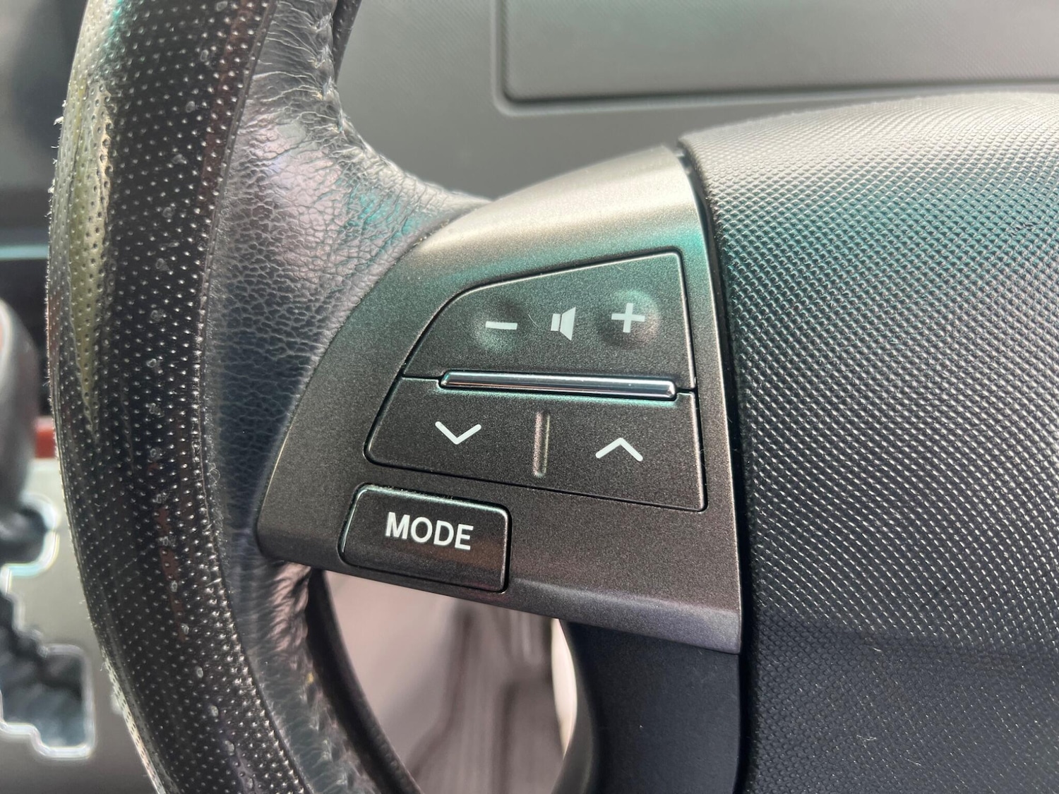 Used Toyota Estima 2023 for sale - 78172230: Photo 13