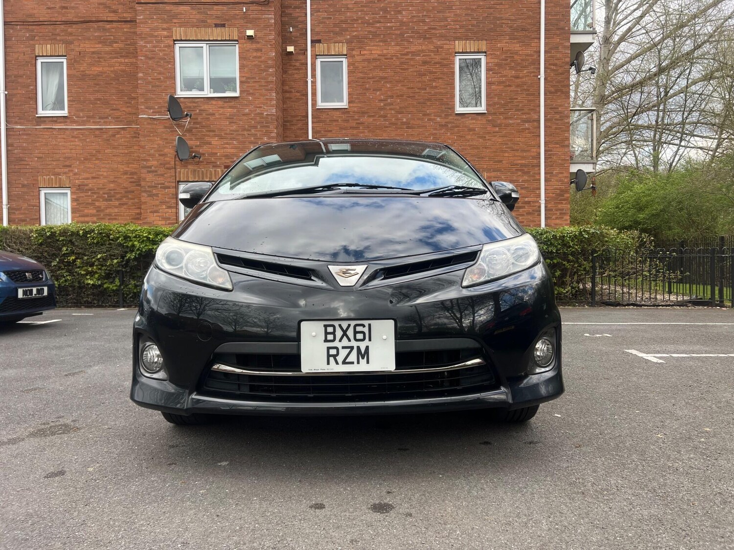 Used Toyota Estima 2023 for sale - 78172230: Photo 36