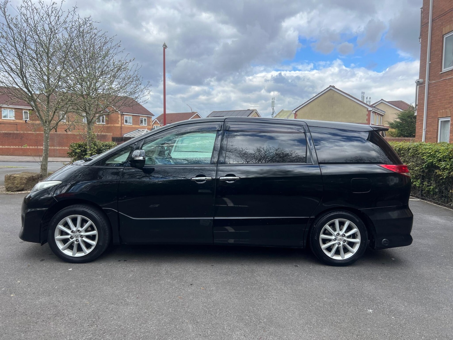Used Toyota Estima 2023 for sale - 78172230: Photo 8