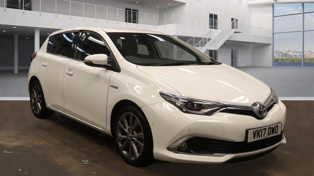 Used Toyota Auris 2017 for sale - 76137458: Photo 2