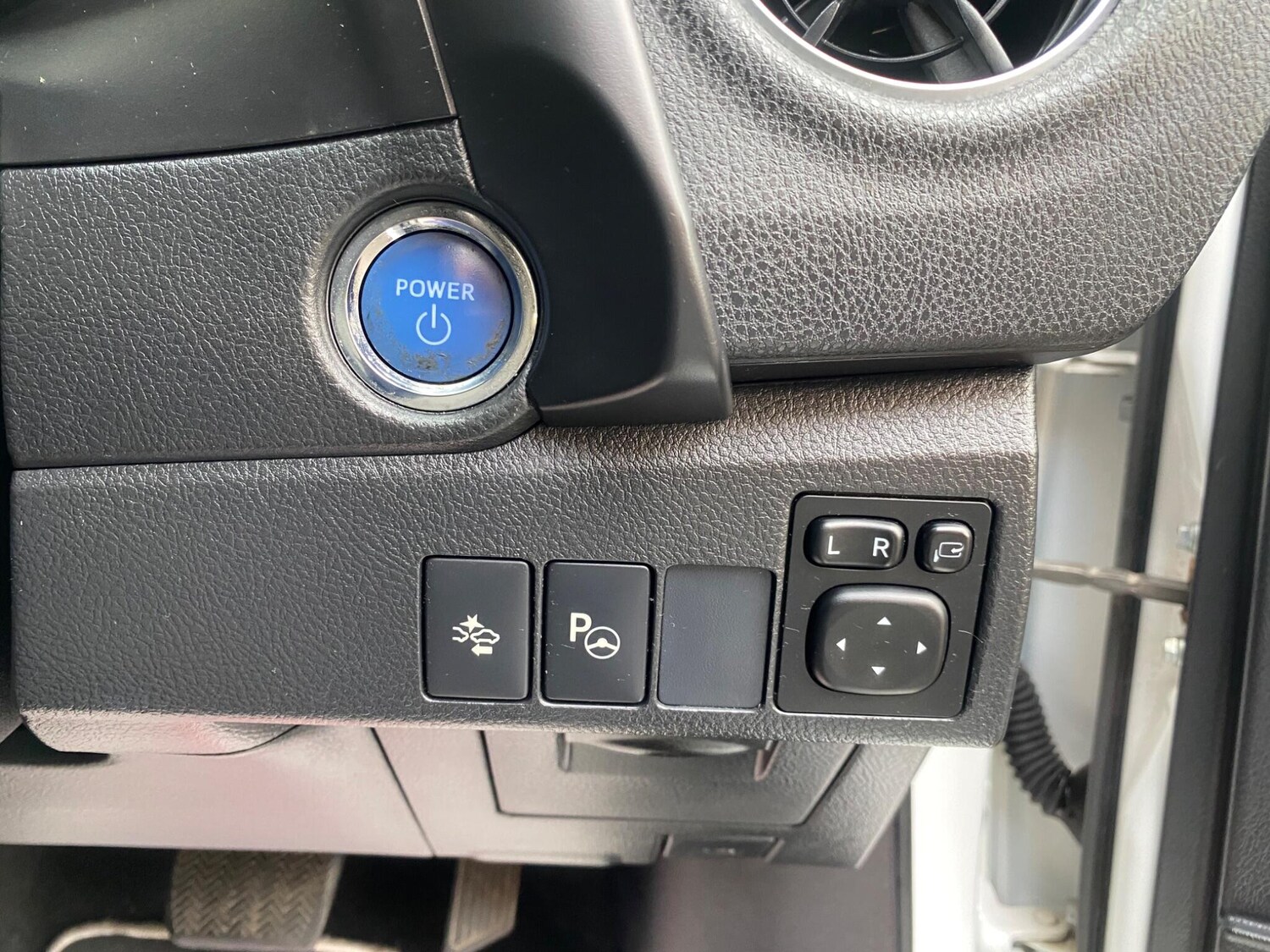 Used Toyota Auris 2017 for sale - 76137458: Photo 23