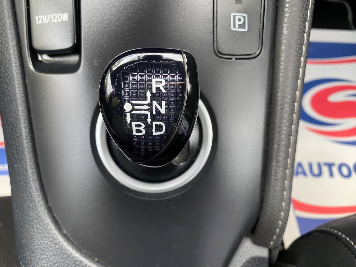 Used Toyota Auris 2017 for sale - 76137458: Photo 25