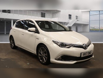 Used Toyota Auris 2017 for sale - 76137458: Photo 2