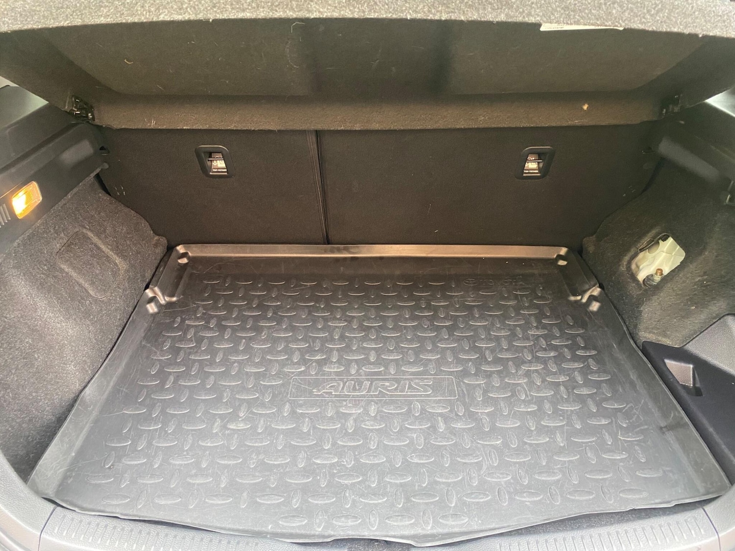 Used Toyota Auris 2017 for sale - 76137458: Photo 31