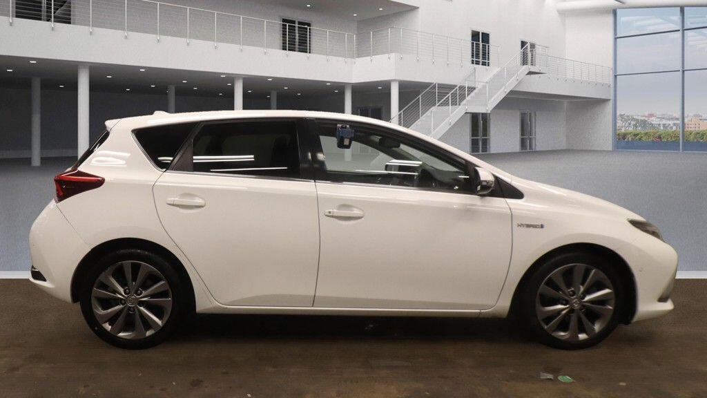 Used Toyota Auris 2017 for sale - 76137458: Photo 6