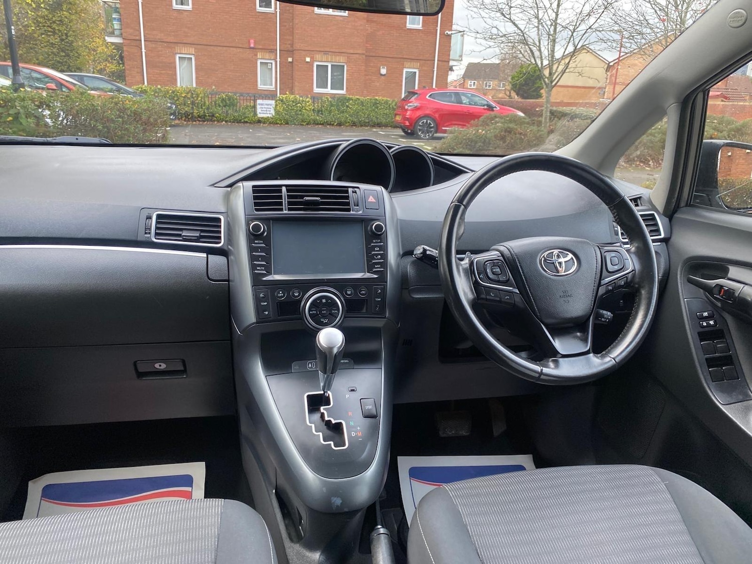 Used Toyota Verso 2016 for sale - 77285919: Photo 13