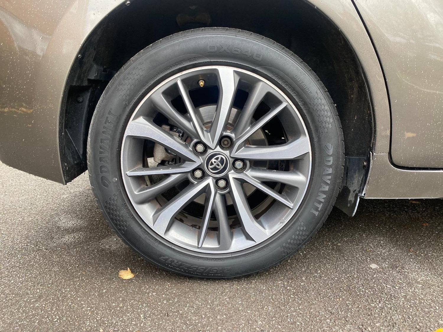 Used Toyota Verso 2016 for sale - 77285919: Photo 32