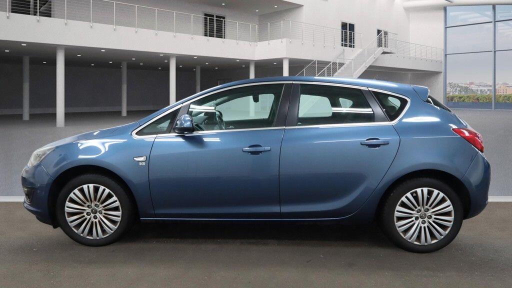 Used Vauxhall Astra 2014 for sale - 77685209: Photo 6
