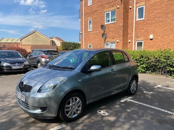 Used Toyota Yaris 2008 for sale - 76060645: Photo