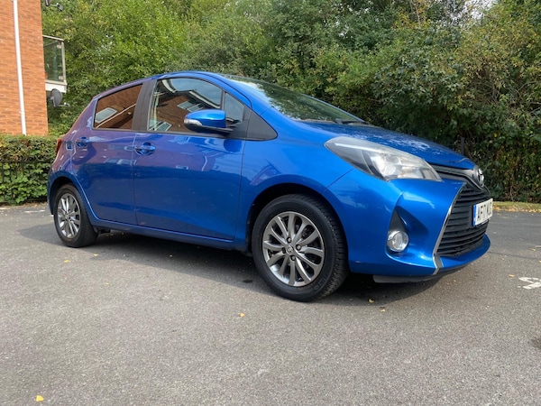Used Toyota Yaris 2017 for sale - 75740994: Photo 34