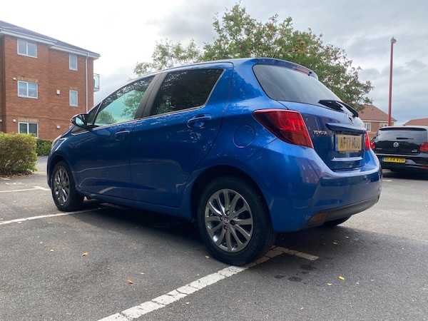 Used Toyota Yaris 2017 for sale - 75740994: Photo 37