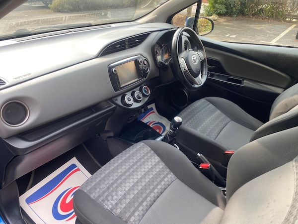 Used Toyota Yaris 2017 for sale - 75740994: Photo 9