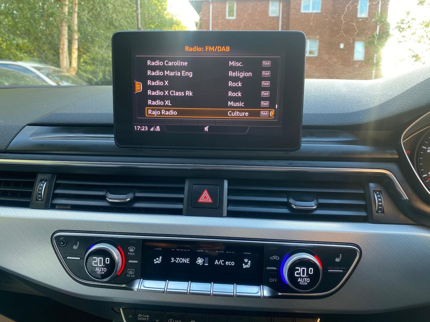 Used Audi A4 Allroad 2017 for sale - 77401224: Photo 18