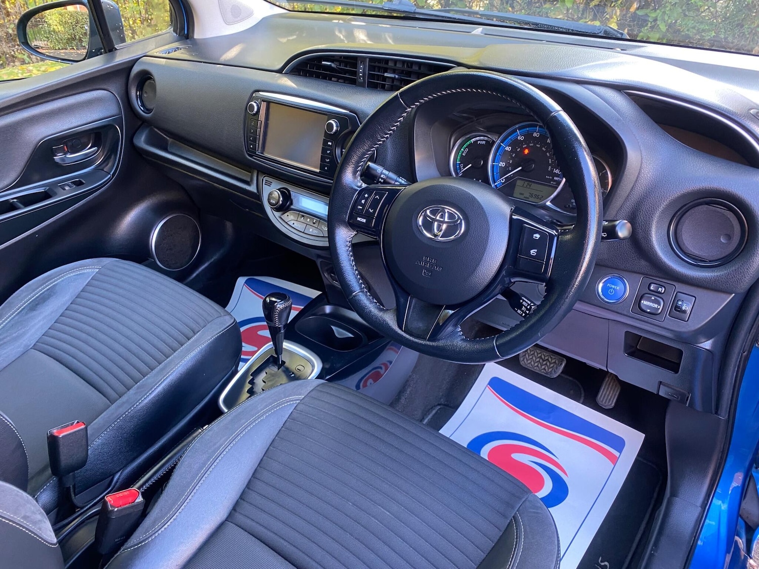 Used Toyota Yaris 2017 for sale - 77346460: Photo 10