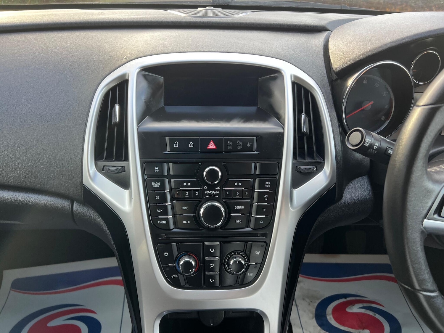 Used Vauxhall Astra 2015 for sale - 77097364: Photo 14