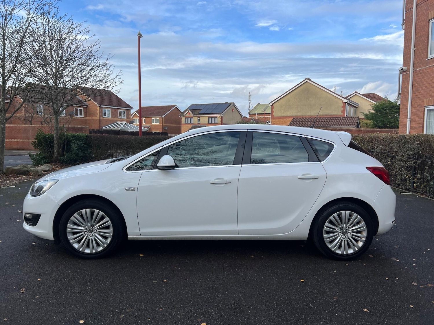 Used Vauxhall Astra 2015 for sale - 77097364: Photo 8