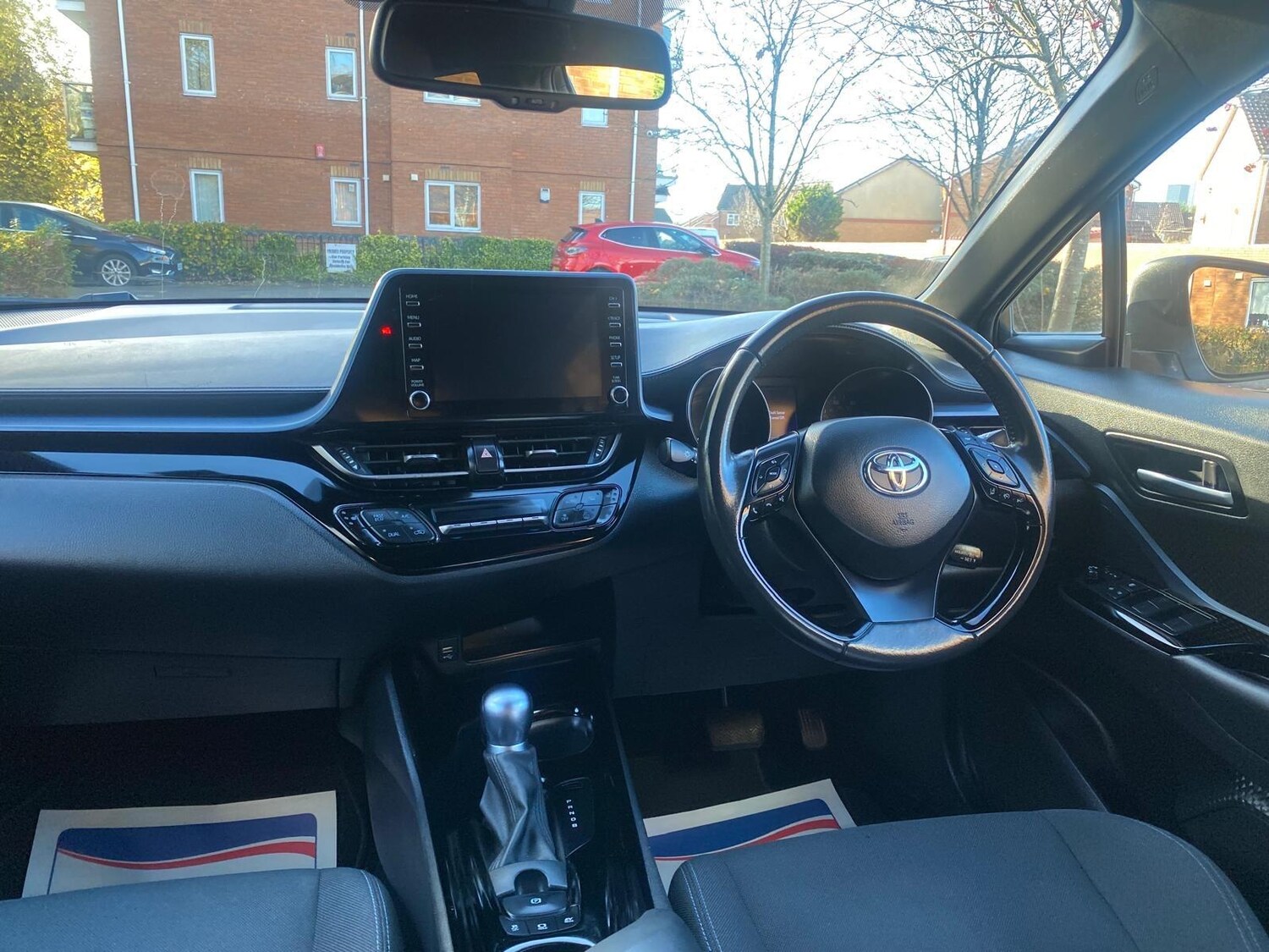 Used Toyota C-HR 2021 for sale - 77685210: Photo 11