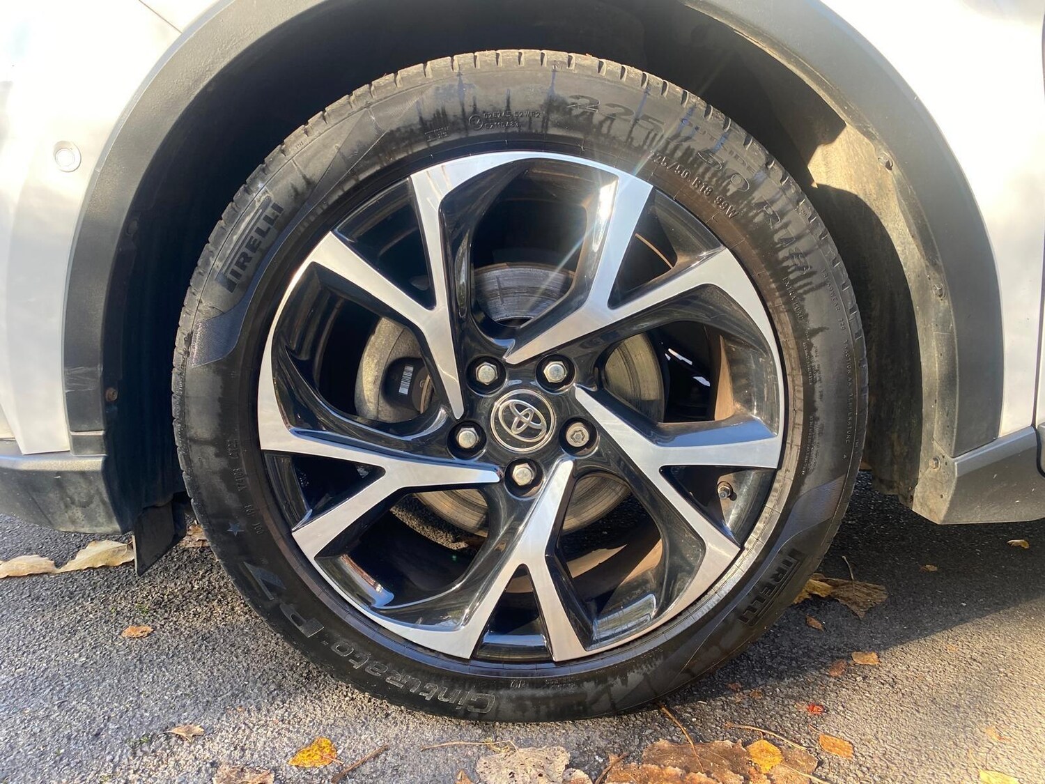 Used Toyota C-HR 2021 for sale - 77685210: Photo 35