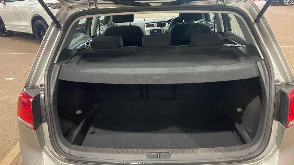 Used Volkswagen Golf for sale - 78214515: Photo 9