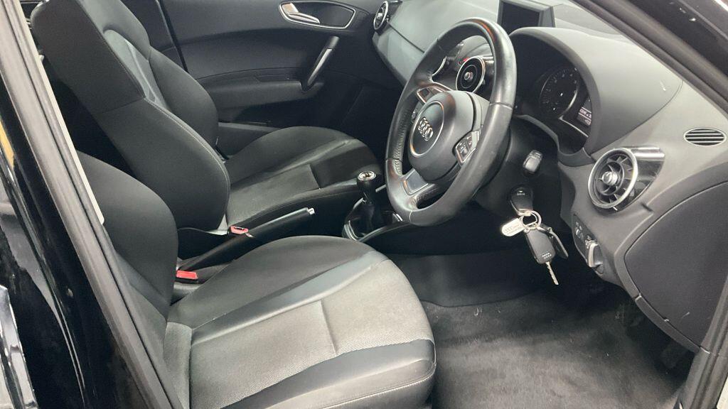 Used Audi A1 2014 for sale - 77029648: Photo 14