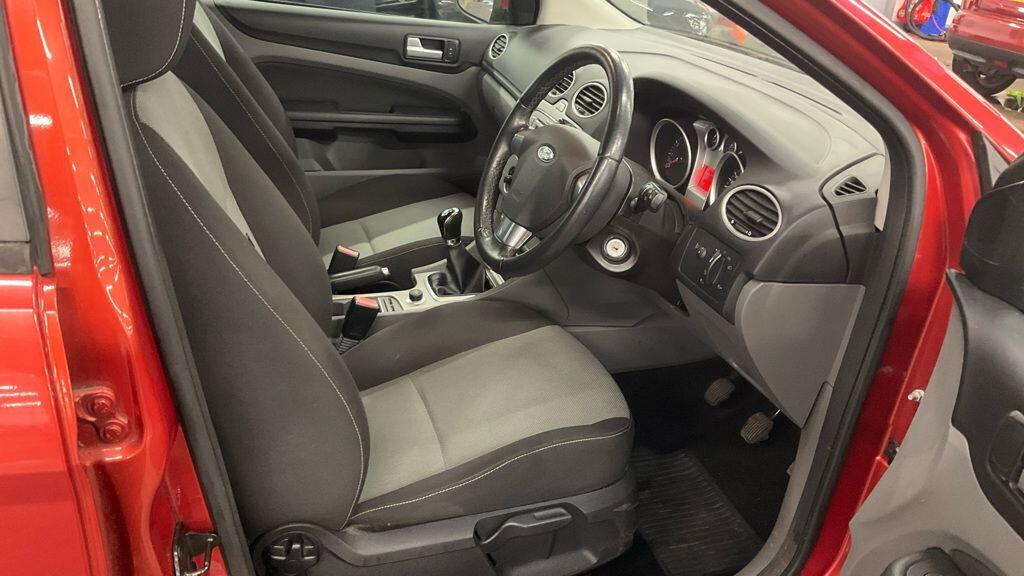 Used Ford Focus 2009 for sale - 77009899: Photo 7