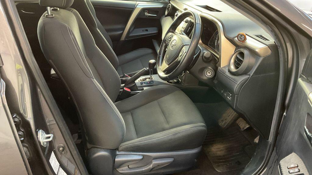 Used Toyota RAV4 2013 for sale - 76801367: Photo 11