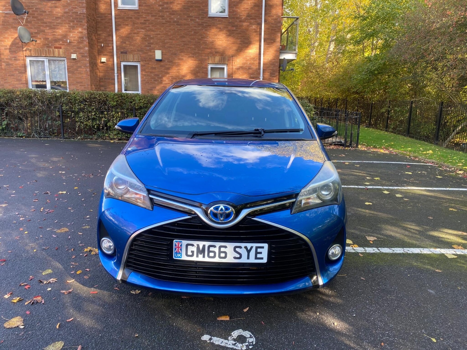Used Toyota Yaris 2017 for sale - 77145460: Photo 2