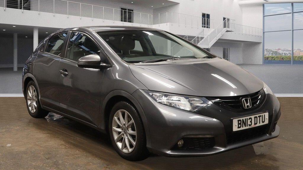 Used Honda Civic 2013 for sale - 76801368: Photo 2