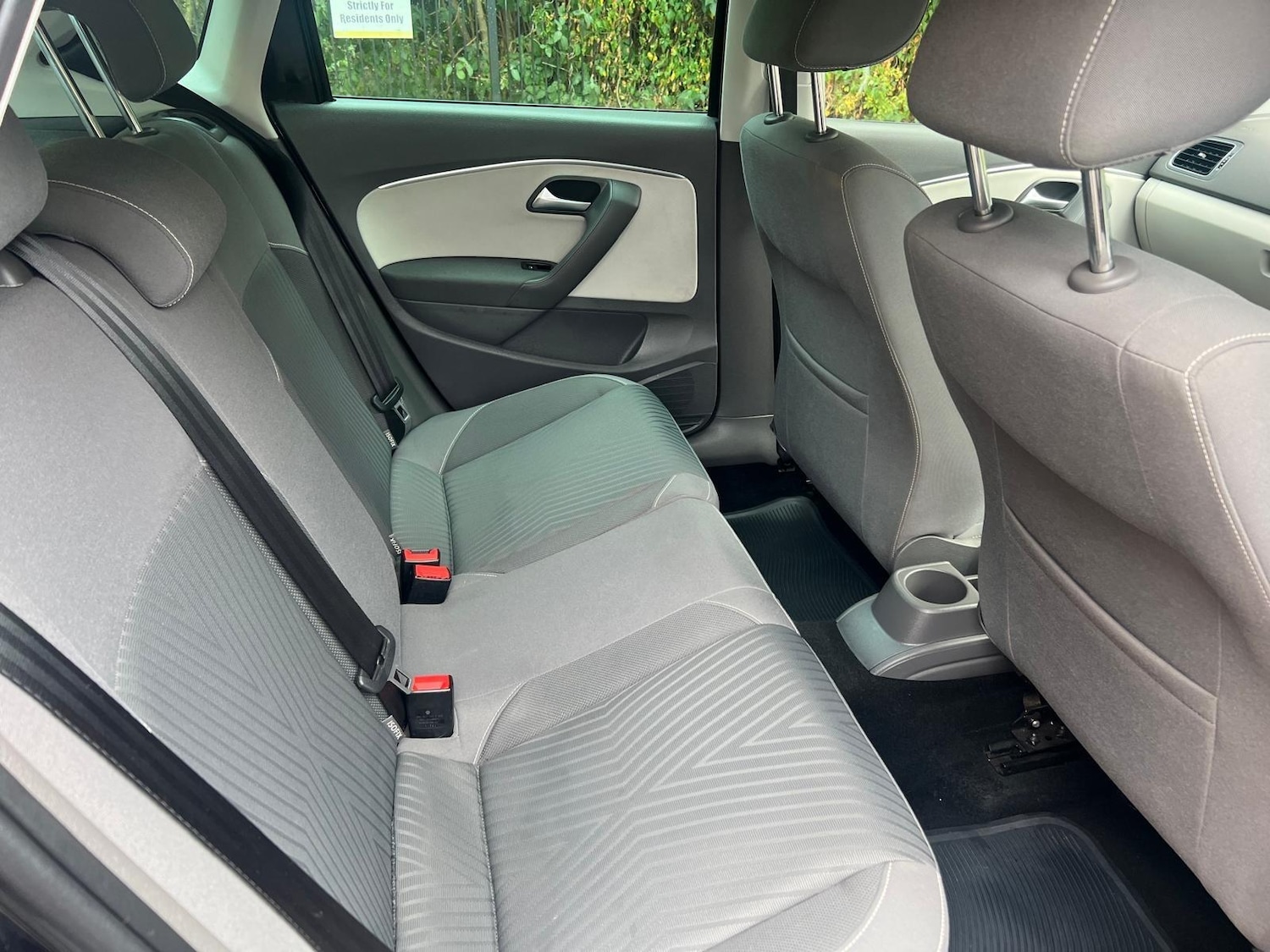 Used Volkswagen Polo 2015 for sale - 77031014: Photo 23