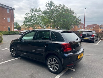 Used Volkswagen Polo 2015 for sale - 77031014: Photo