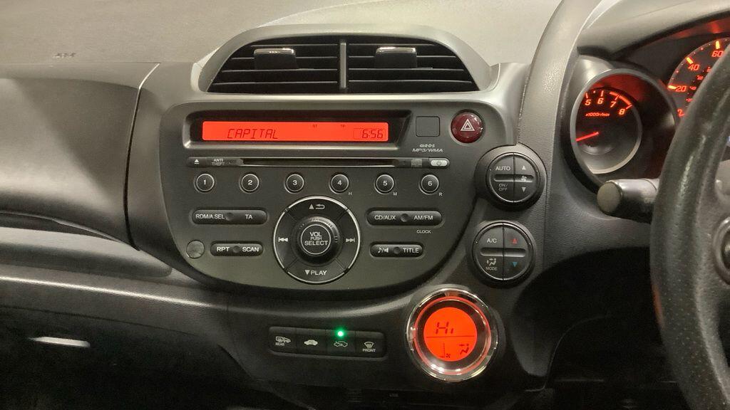 Used Honda Jazz 2013 for sale - 77559317: Photo 13