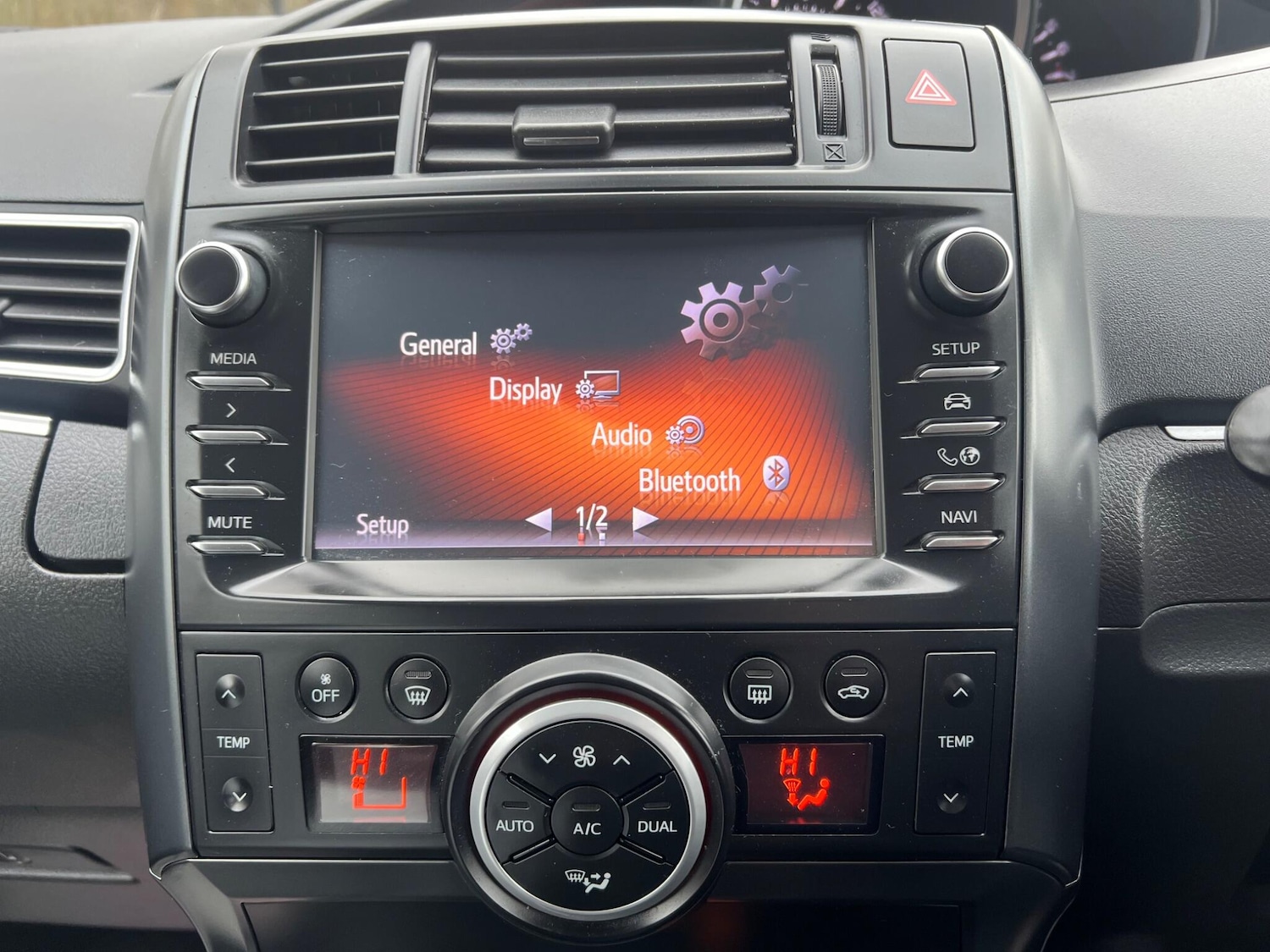 Used Toyota Verso 2016 for sale - 78220688: Photo 16