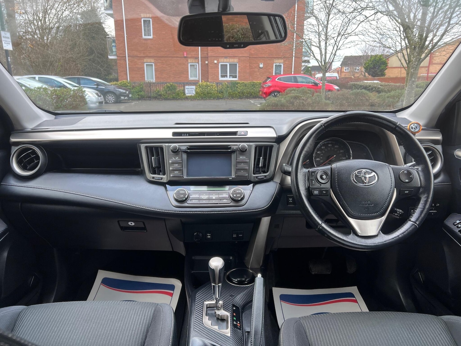 Used Toyota RAV4 2013 for sale - 77239292: Photo 12