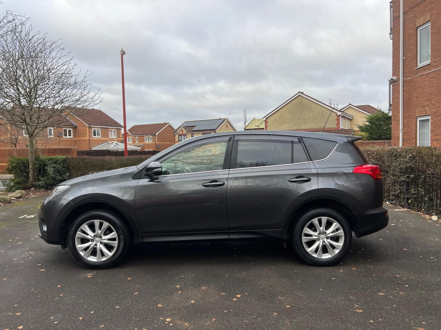 Used Toyota RAV4 2013 for sale - 77239292: Photo 8