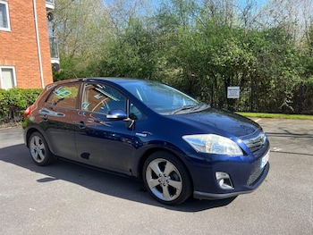 Toyota Auris feature image