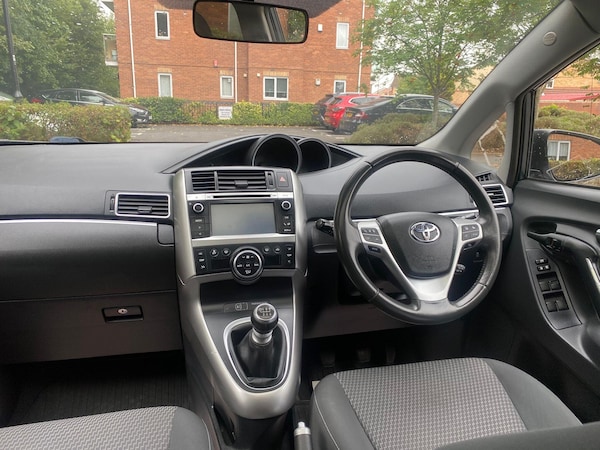 Used Toyota Verso 2014 for sale - 75257668: Photo 12