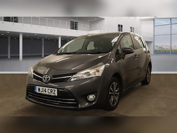 Used Toyota Verso 2014 for sale - 75257668: Photo