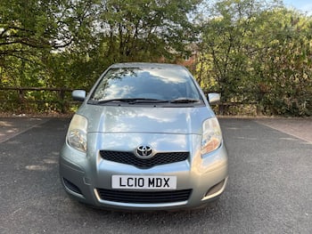Used Toyota Yaris 2010 for sale - 79659307: Photo