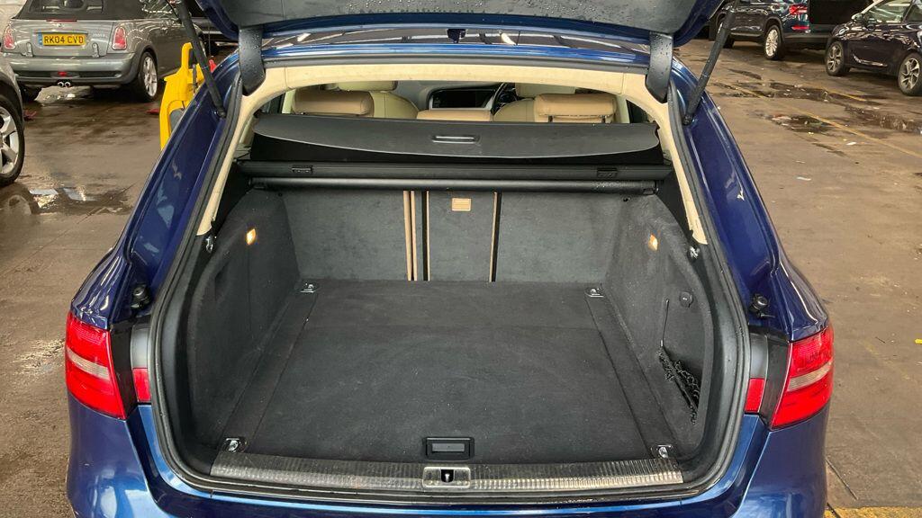 Used Audi A4 2015 for sale - 77031016: Photo 10