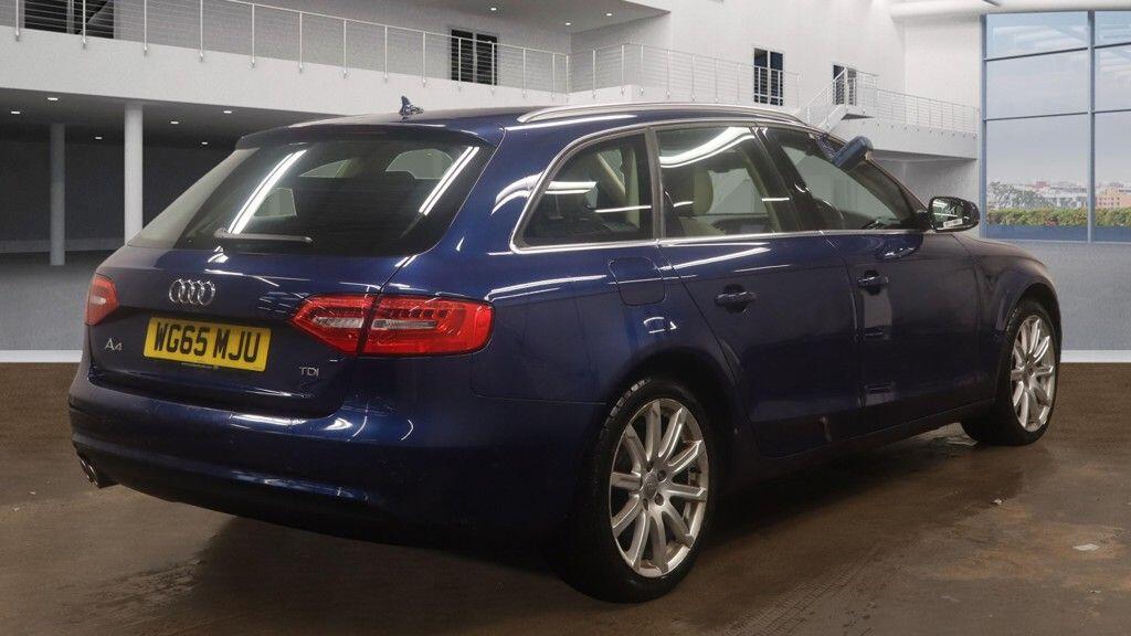 Used Audi A4 2015 for sale - 77031016: Photo 4