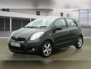 Used Toyota Yaris 2010 for sale - 77401238: Photo