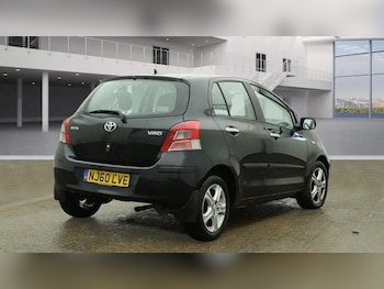 Used Toyota Yaris 2010 for sale - 77401238: Photo