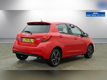 Used Toyota Yaris 2015 for sale - 78624045: Photo