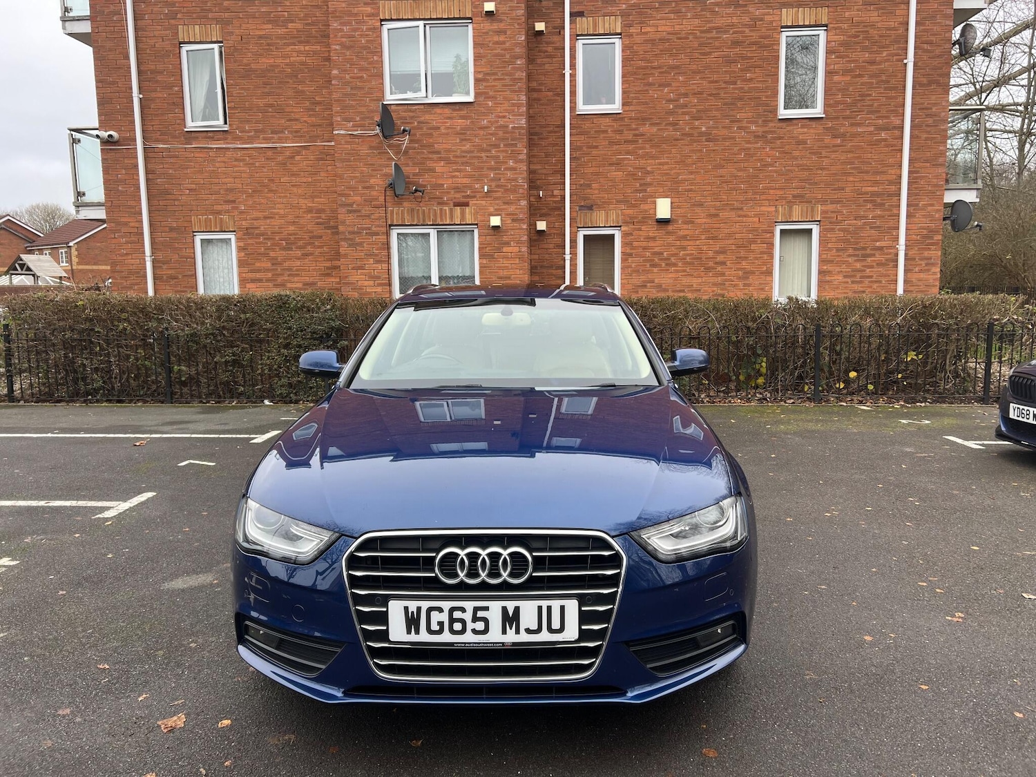 Used Audi A4 2015 for sale - 77346426: Photo 2