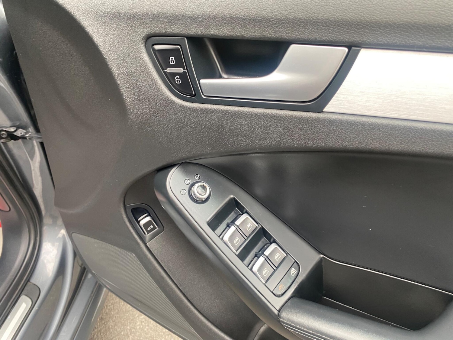 Used Audi A4 Avant 2015 for sale - 75720798: Photo 43