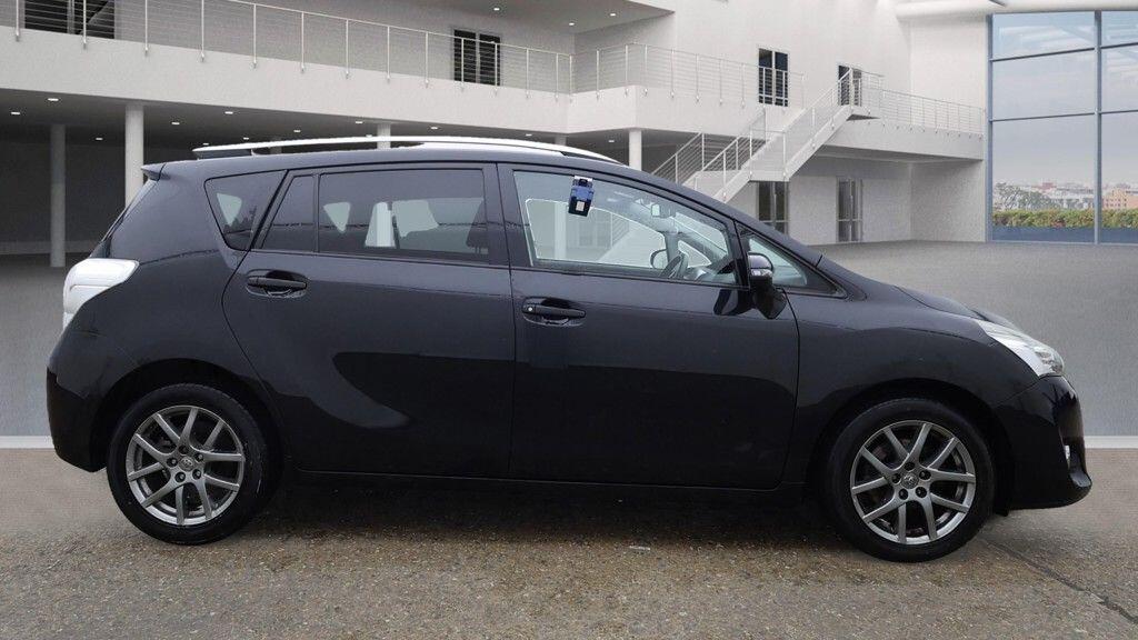 Used Toyota Verso 2014 for sale - 77145424: Photo 5
