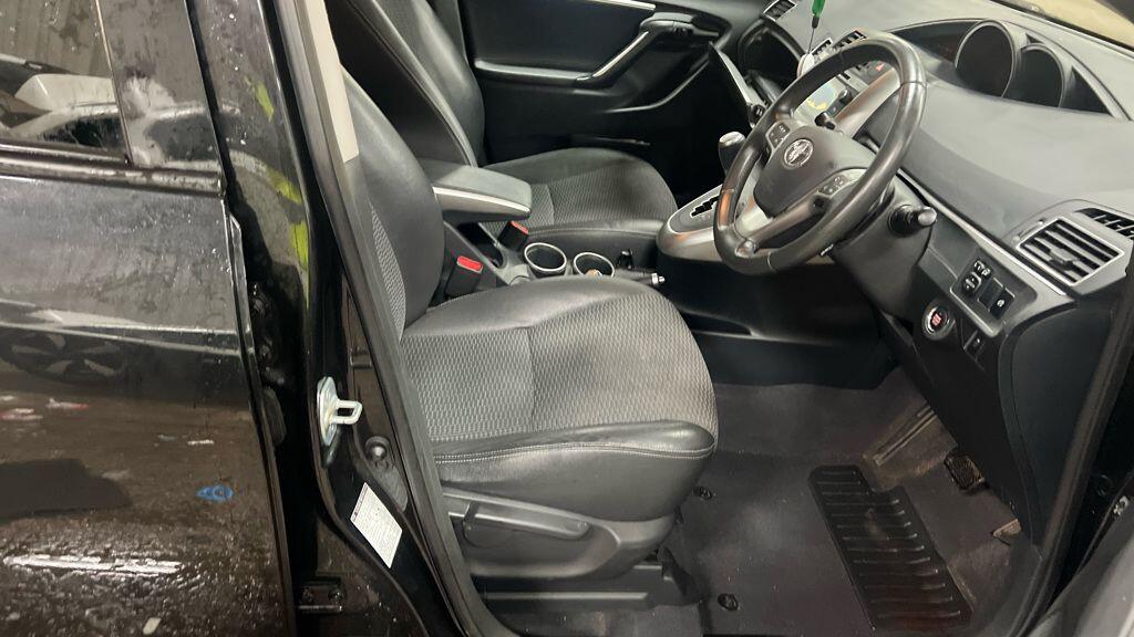 Used Toyota Verso 2014 for sale - 77145424: Photo 8