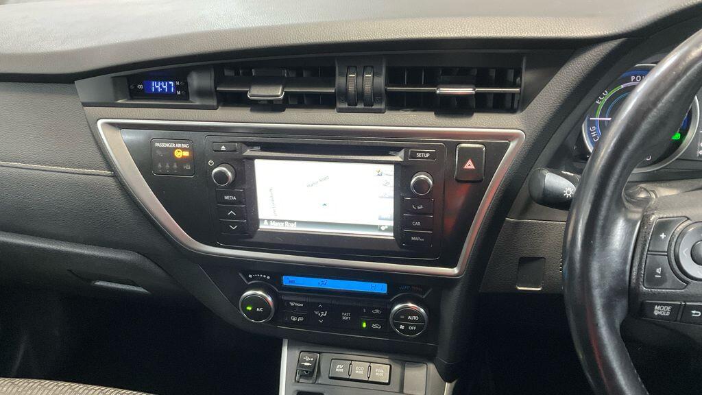 Used Toyota Auris 2015 for sale - 77305503: Photo 13