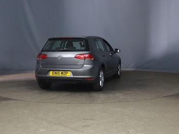 Used Volkswagen Golf 2015 for sale - 79348382: Photo